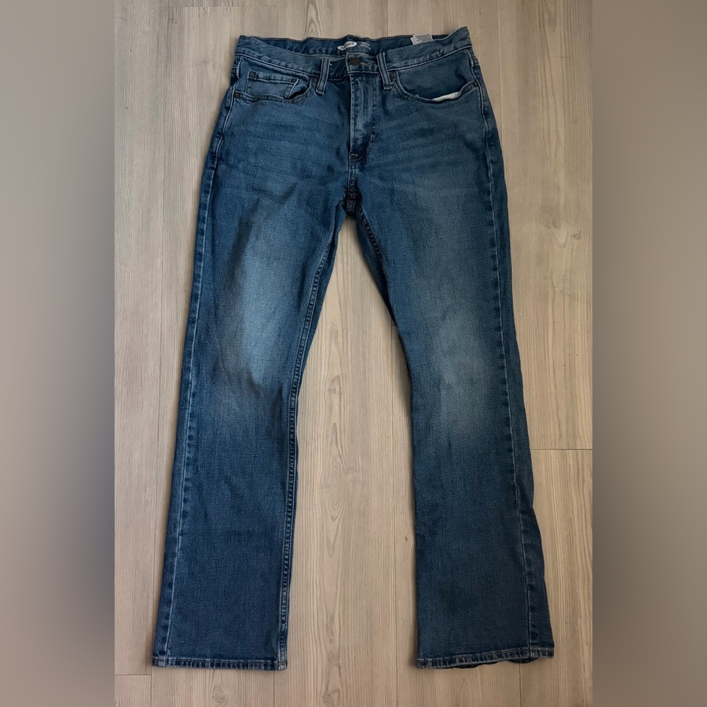 Old Navy Bootcut Jeans - Picture 2 of 7